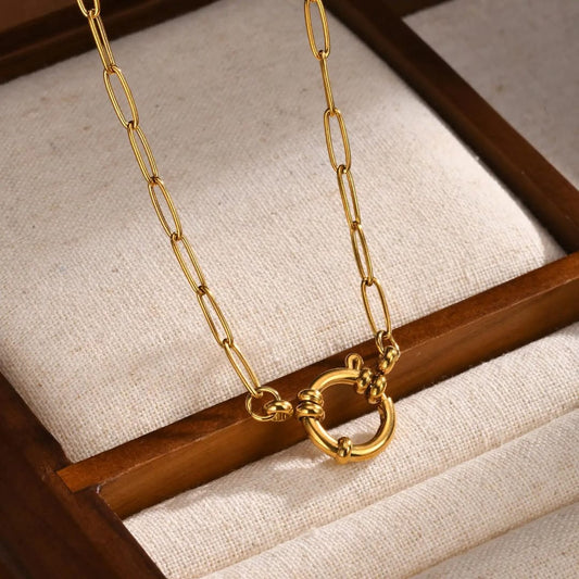 Closed Loop Necklace