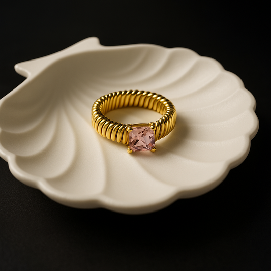 The Diva Stones Ring