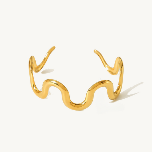 Sculpted Wave Gold Bracelet