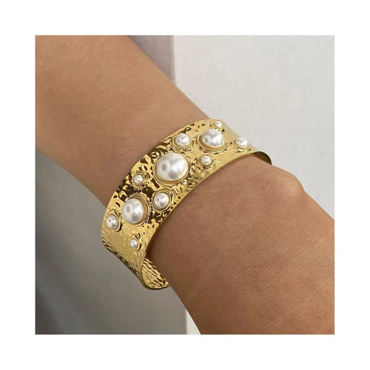 Moonlit Pearl Cuff