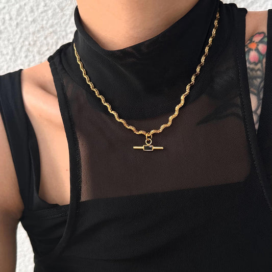 Wavy Link Necklace
