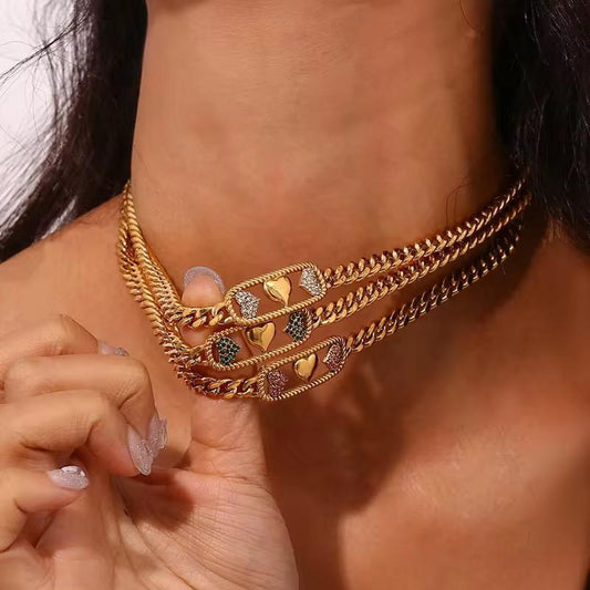 Romantic Hearts Curb Necklace