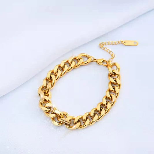 The Titan Link Bracelet