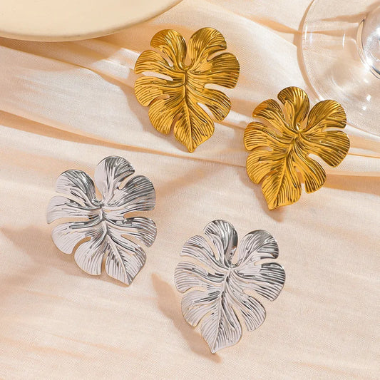 Golden Leaf Ring Adjustable