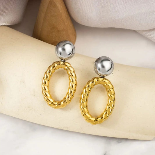 Eclat Pearl Drops Earrings