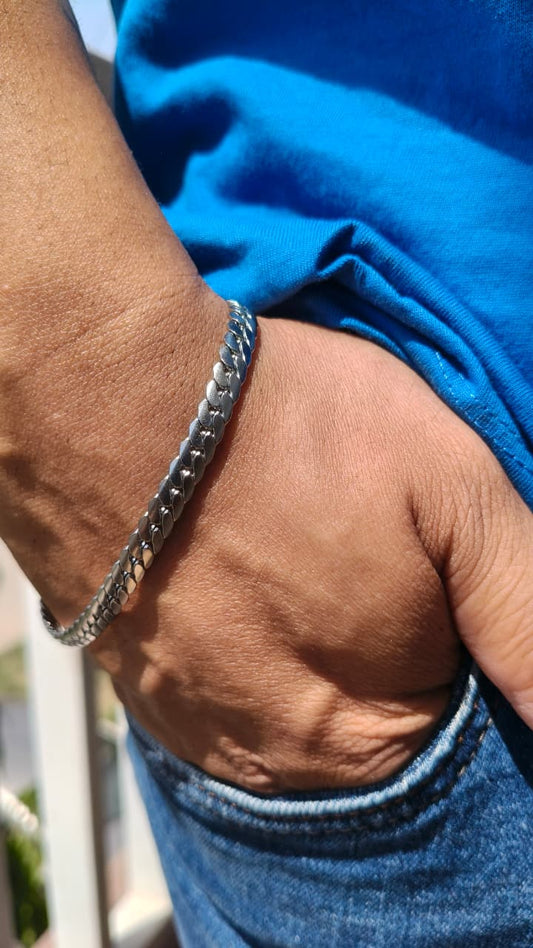 Royal Silver  Cuban Link Bracelet