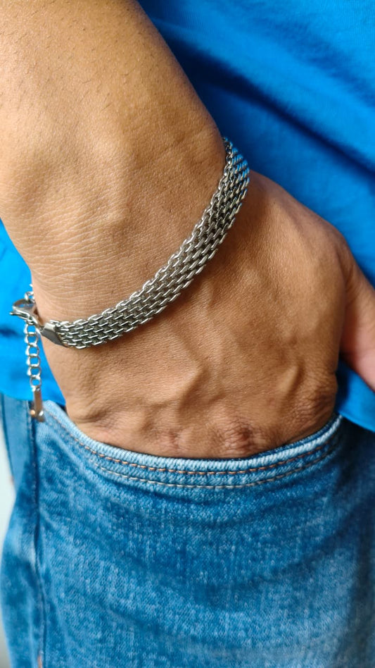Signature Mesh Bracelet (Silver)