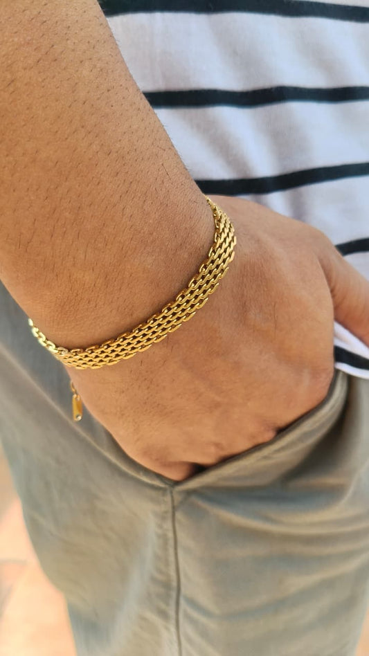 Signature Mesh Bracelet (Golden)