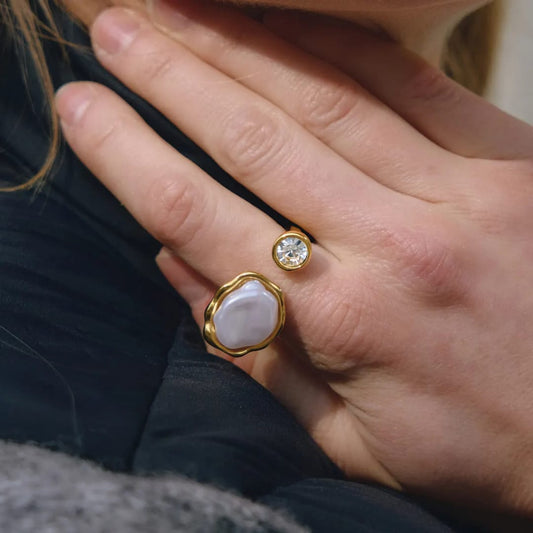 Pearl Aura Wrap Ring