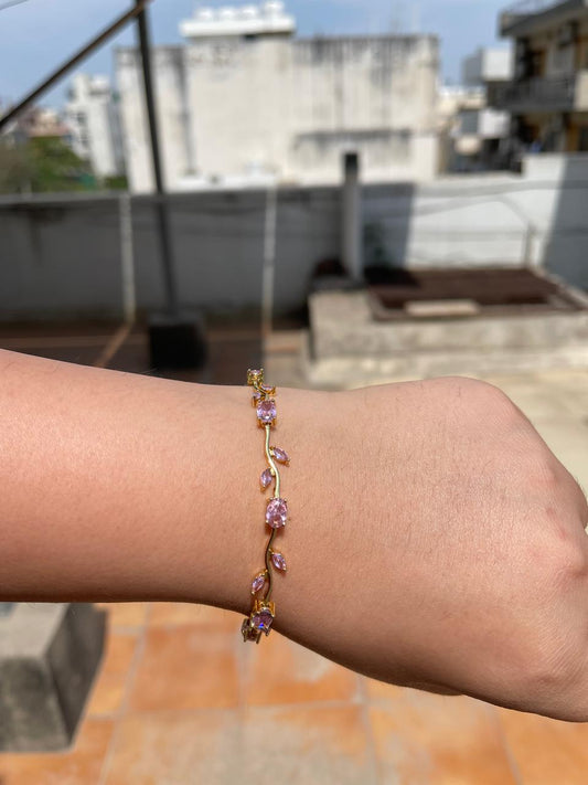 Pretty Pink Tulip Bracelet