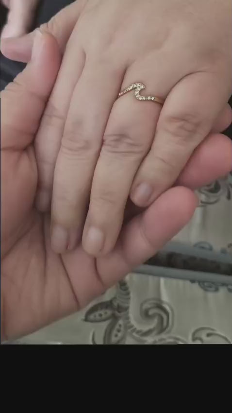 Wave Spark Ring