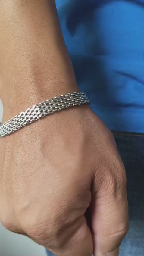 Signature Mesh Bracelet (Silver)
