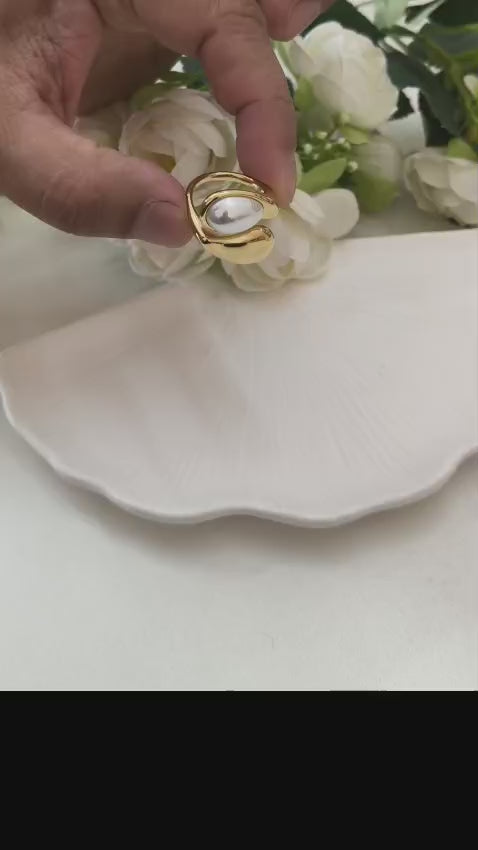 Golden Pearl Ember Ring