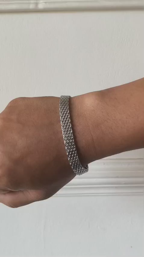 Signature Mesh Bracelet (Silver)