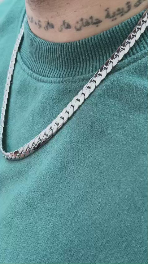 Bold Cuban Chain